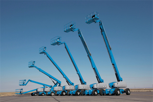 高空作業(yè)車